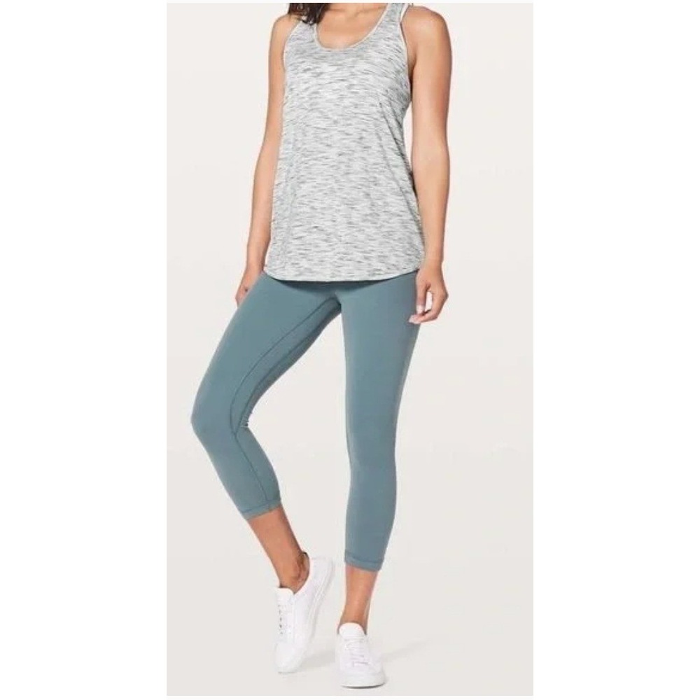 Lululemon Essentials Pleated Racerback Tank Top Sz 6 Tiger Space Dye Hail White
